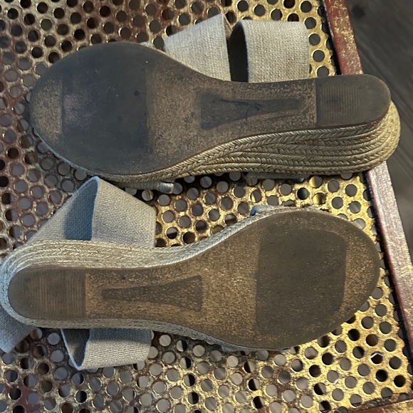 CHARLESTON SHOE CO. Carolina Sandals - Picture 4 of 4